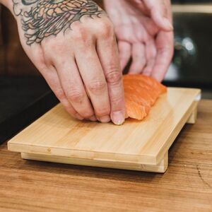 EgotierPro 52557 - Japanse Bamboe Sushi Plank NEVIS